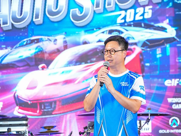 TOYO TIRES สานต่อความมันส์! สนับสนุน "รถซิ่งขึ้นตึก" ปีที่ 5