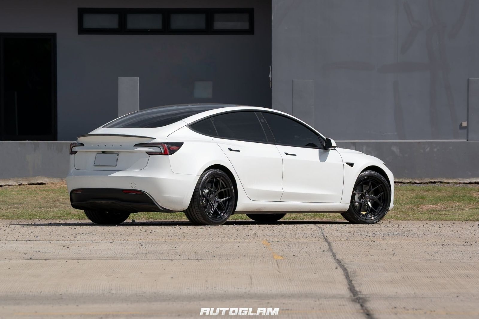 Tesla Model3 ติดตั้ง PROXES SPORT 2